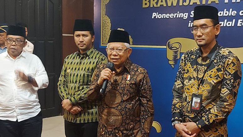 Wapres Ma'ruf Amin: Kecangihan Teknologi AI Tak Bisa Gantikan Peran Ulama Terbitkan Fatwa MUI