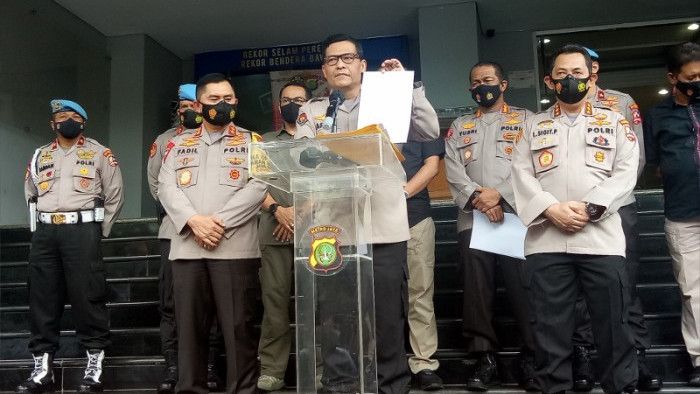 Polisi Buru 4 Anggota Laskar FPI yang Selamat dari Penembakan KM 50 Tol Cikampek