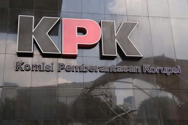 KPK Tetapkan 22 Tersangka Kasus Suap Seleksi Jabatan Kades, Termasuk Bupati Probolinggo dan Hasan Aminuddin
