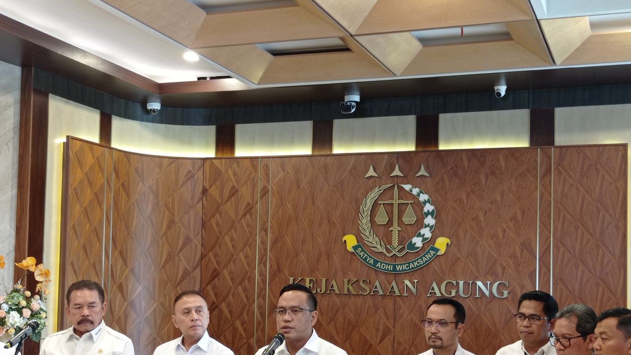 Usai Menghadap Prabowo, Dirut Pertamina Temui Jaksa Agung Klaim BBM Sesuai Standar