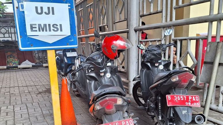 Atasi Polusi di Jakarta, Motor Pegawai DPRD DKI Harus Uji Emisi Sebelum Masuk Gedung Parkiran