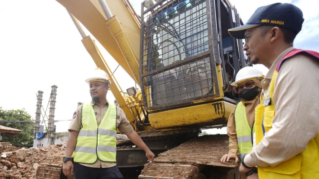 Gubernur Sulsel Sudirman Minta Warga Mendukung Pembangunan Jembatan Sungai Malango Torut