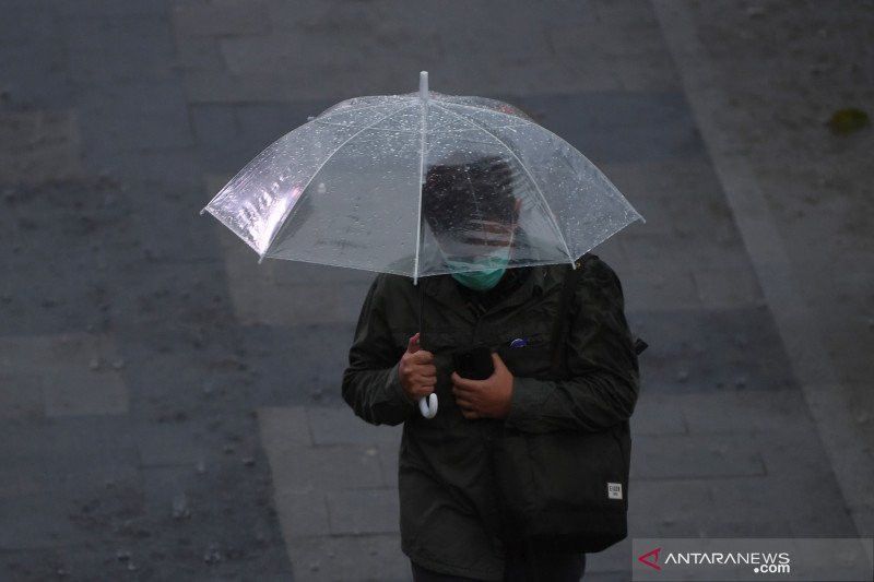 BMKG Perkirakan Hujan Ringan Guyur Beberapa Wilayah di Jakarta