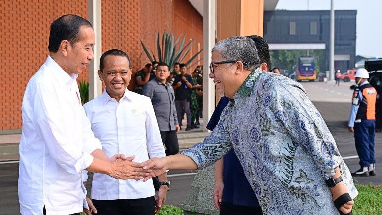 Dulu Paling Keras Kritik Pemerintahan, Kini Fahri Hamzah Temani Jokowi Kunker di NTB