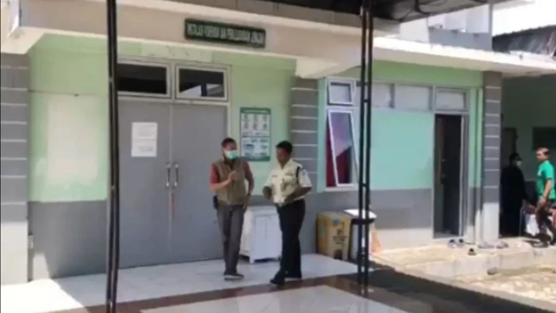 Sepasang Kaki Diduga Milik Korban Mutilasi Koper Merah Ditemukan di Ponorogo