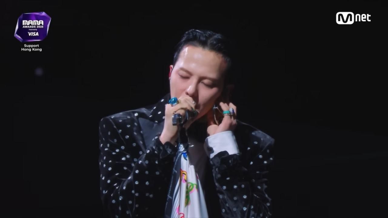 G-Dragon alami masalah teknis (YouTube/Mnet Kpop)