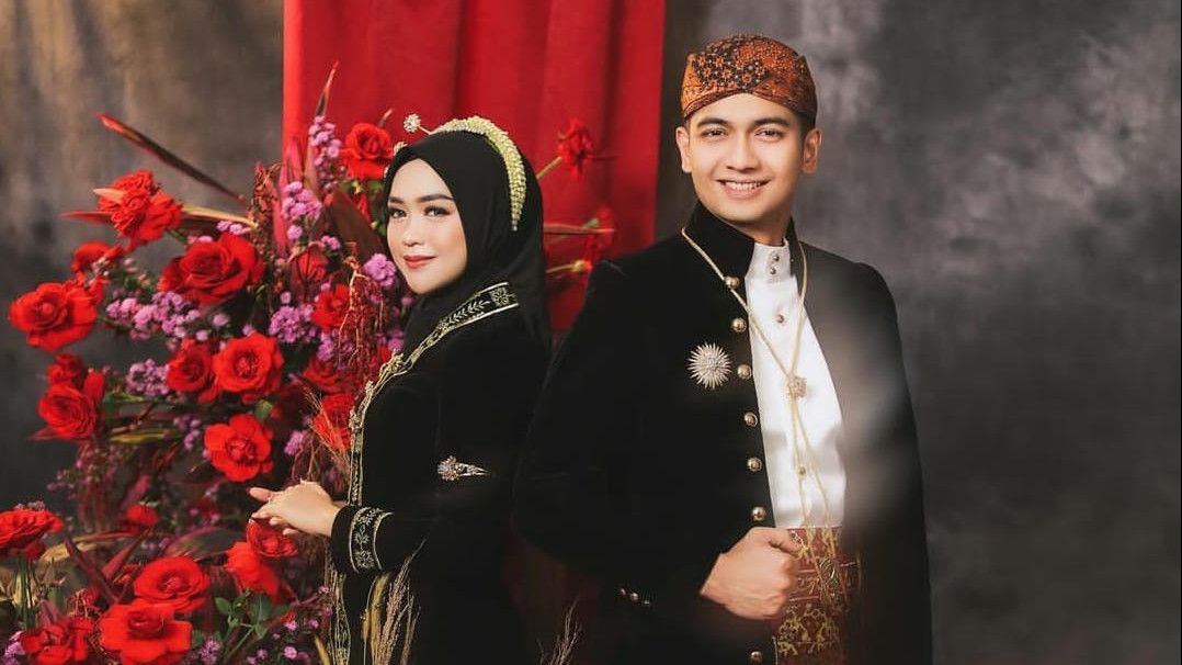 Jelang Pernikahan, Ria Ricis dan Teuku Ryan Posting Pas Foto dan Tulis Pesan Menyentuh: Insyallah Saling Melengkapi..