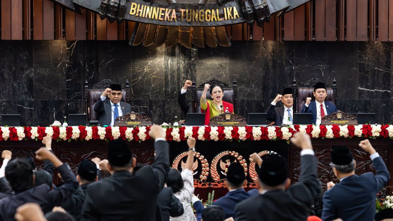 Harga Plastik Naik, Puan: Penjual Makanan Bisa Pakai Daun