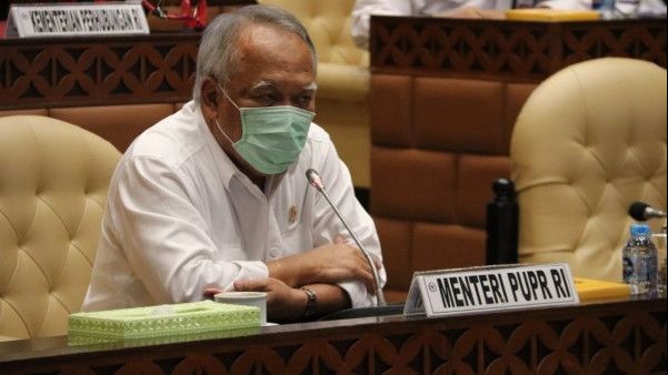 Menteri Basuki Bikin Jalan Tol Pertama di Indonesia yang Menyediakan Jalur Sepeda