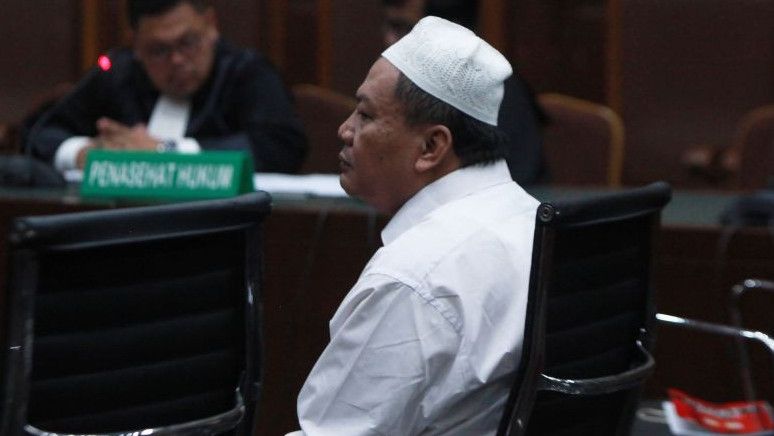 Terlibat Terima Suap Rp57,126 Miliar, Bambang Kayun Dituntut 10 Tahun Penjara dan Denda Rp300 Juta
