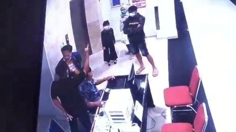 Viral Anggota DPRD Tulungagung Intimidasi Satpam RSUD Iskak karena Ditegur Saat Merokok
