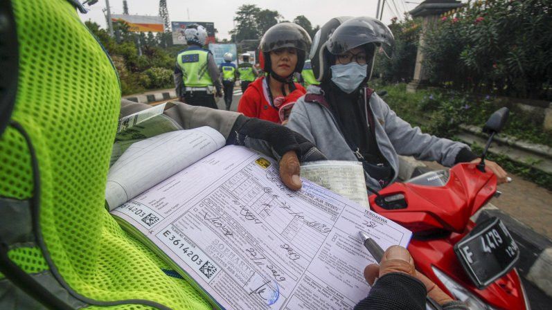 Polisi Tilang 1.358 Pengendara di DKI Selama 3 Hari Operasi Patuh Jaya