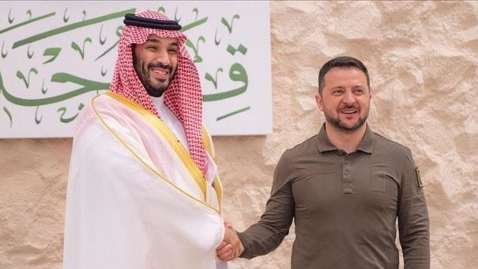 Putra Mahkota Saudi Telepon Zelenskyy, Bahas Situasi Terkini di Ukraina