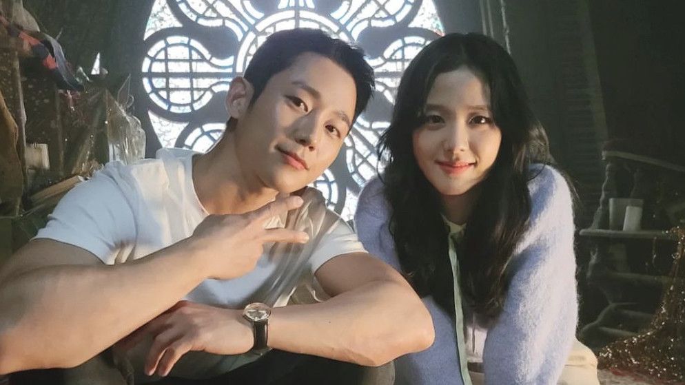 Sempat Dijodohkan dengan Jisoo BLACKPINK, Jung Hae In Ngaku Tak Tertarik Kisah Cinta Selebriti