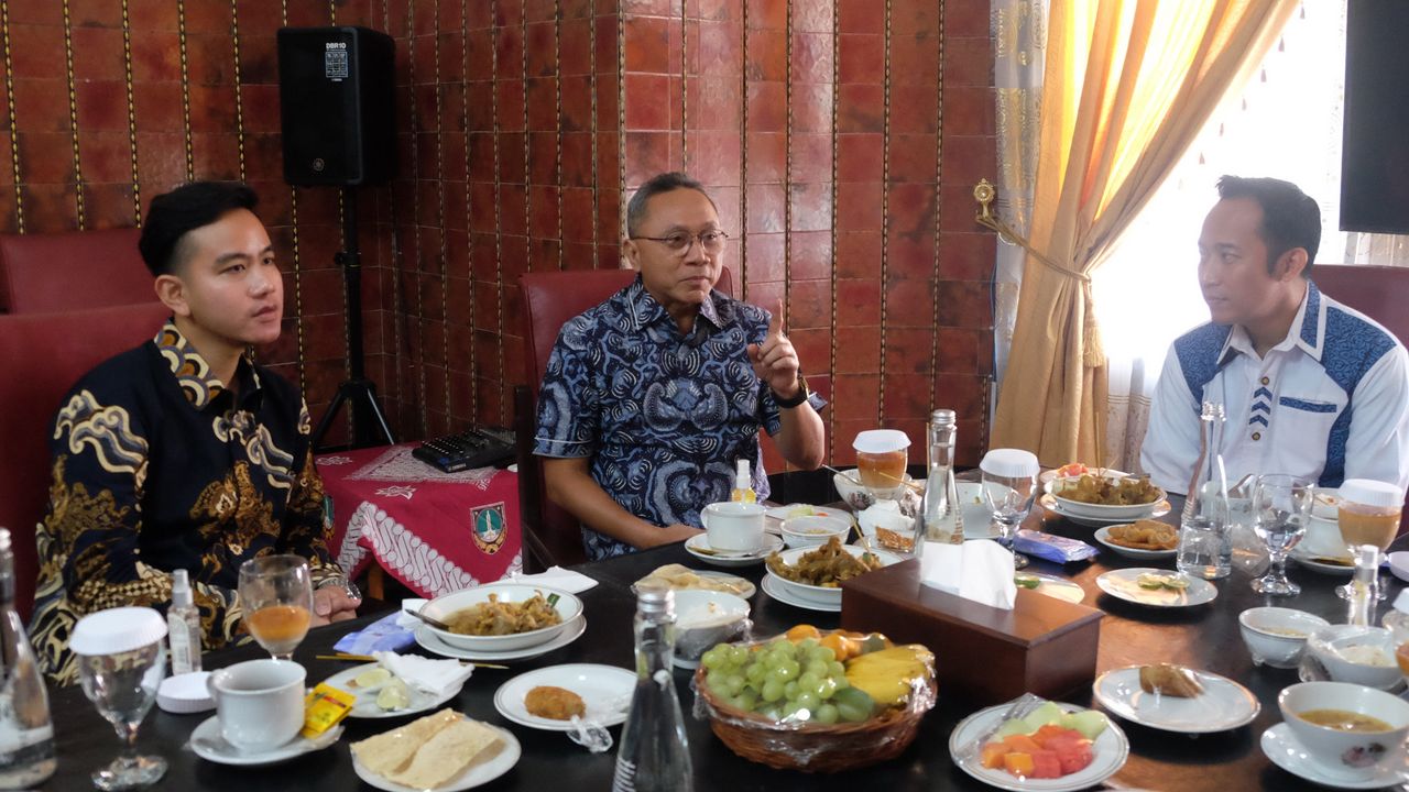 Temui Gibran di Solo, Zulhas: Kalau NU dan Muhammadiyah Stabil, Negara Jadi Maju