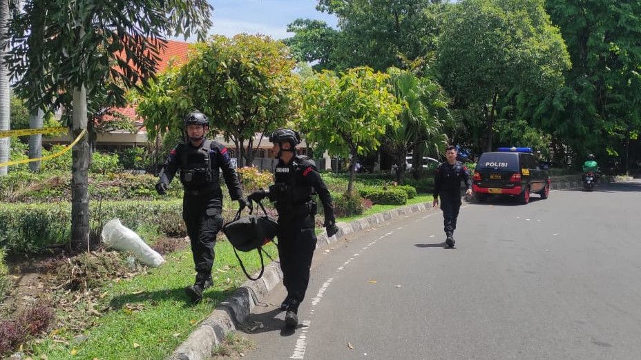 Granat Nanas Aktif Ditemukan di Dekat Gereja Kristus Surabaya