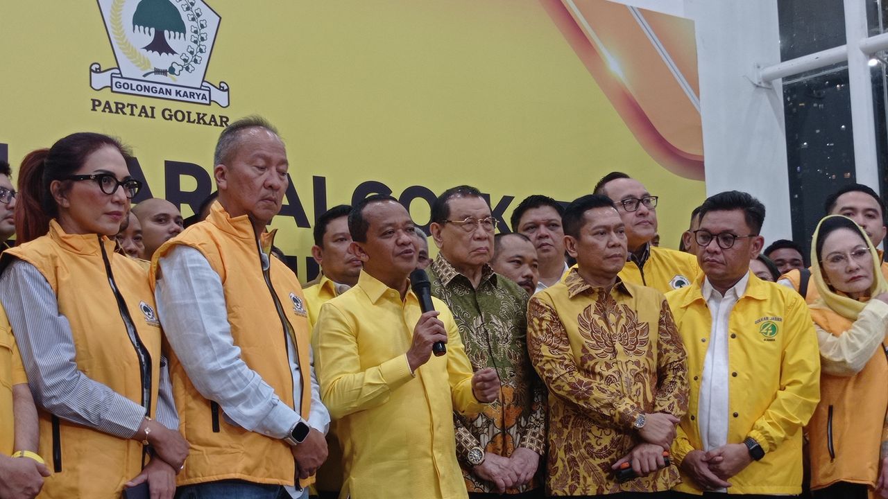 Beredar Surat dari Senior Golkar Minta Jokowi Jadi Ketum, Bahlil: Silahkan Ikut Aturan