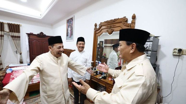 Momen Pertemuan Prabowo Subianto dengan Habib Luthfi di Pekalongan, Ketawa-ketawa Hingga Makan Nasi Mandi