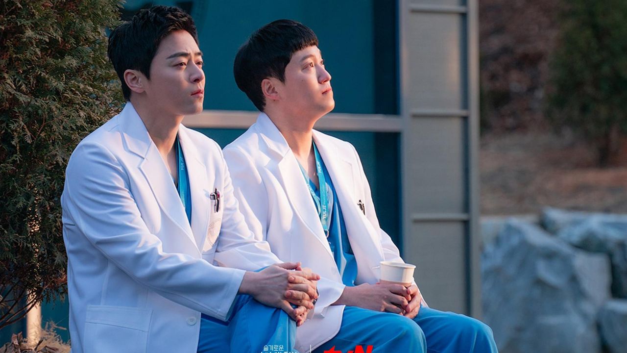 Persahabatan Si Konyol dan Si Pendiam Lee Ik Joon dan Yang Seok Hyung (Dok: TvN Drama)