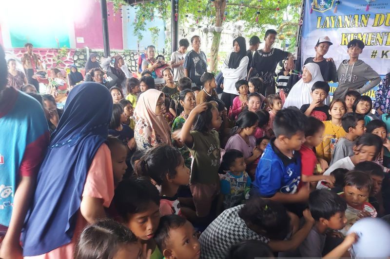 Belum Ada Bantuan Susu Formula untuk Balita, Korban Depo Plumpang: Mau Pulang Tidak Dibolehkan