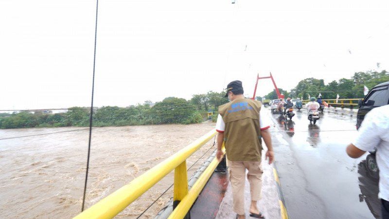 Warga Sulsel Khawatirkan Keadaan Sungai Jeneberang, Plt Gubernur: Mohon Tenang
