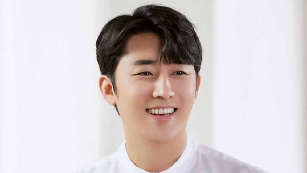 Kontrak Berakhir, Aktor Son Ho Jun Hengkang dari YG Entertainment