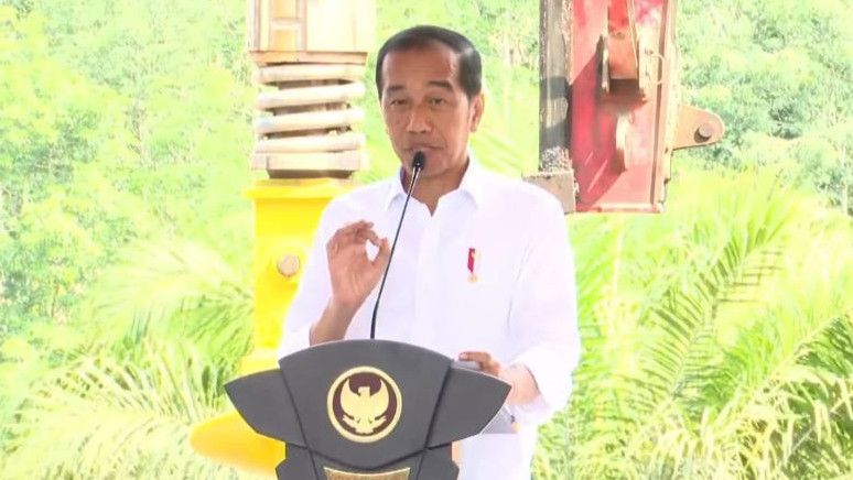 Jokowi Letakan Batu Pertama Pembangun Polres Khusus IKN: Anggaranya Rp160 Miliar