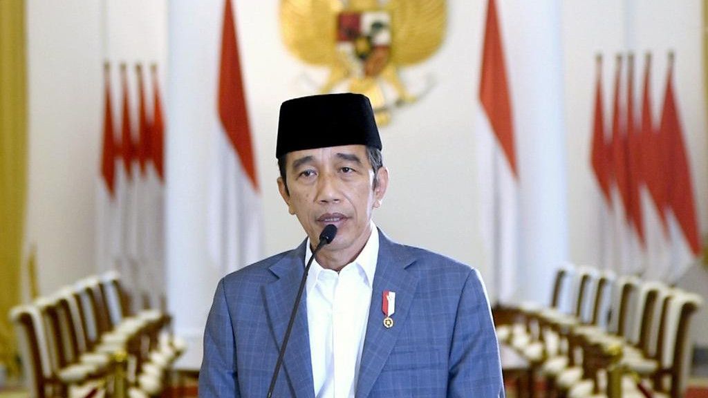 Jokowi Minta Anies Hingga Ridwan Kamil Evaluasi Pelaksanaan PTM