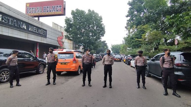 Kapolrestabes Bandung Sebut Pelaku Bom Polsek Astana Anyar Tewas