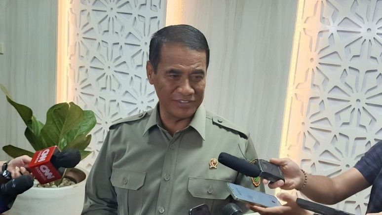 Mentan Amran Sulaiman Copot Pegawai karena Terima Fee Proyek Rp700 Juta