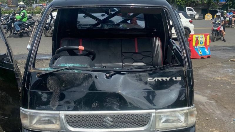 Terduga Maling Mobil Libas Kendaraan yang Berhenti di Lampu Merah Bogor