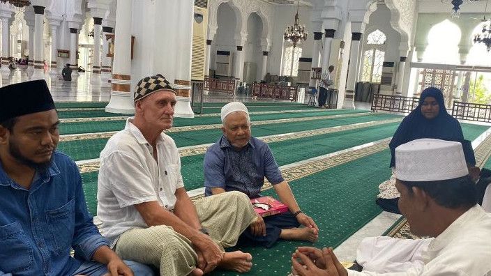 Cerita Turis Australia masuk Islam di Aceh Usai Menetap Selama Tiga Pekan dan Baca Kisah Rasulullah