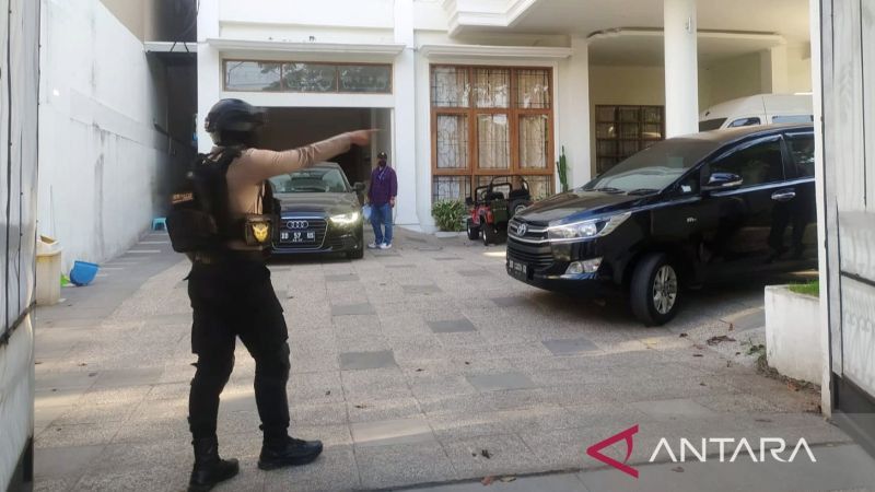 Geledah Rumah Mentan SYL di Makassar, KPK Sita Mobil Sedan Audi A6 hingga Sejumlah Dokumen