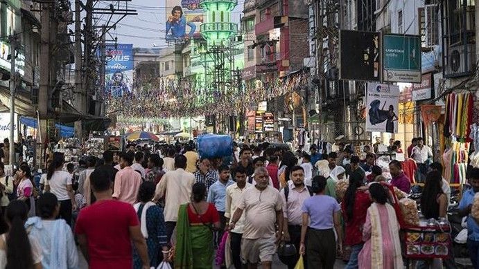 India Tempati Posisi Populasi Terbanyak di Dunia, Diprediksi Tembus 1,7 Miliar Tahun 2060