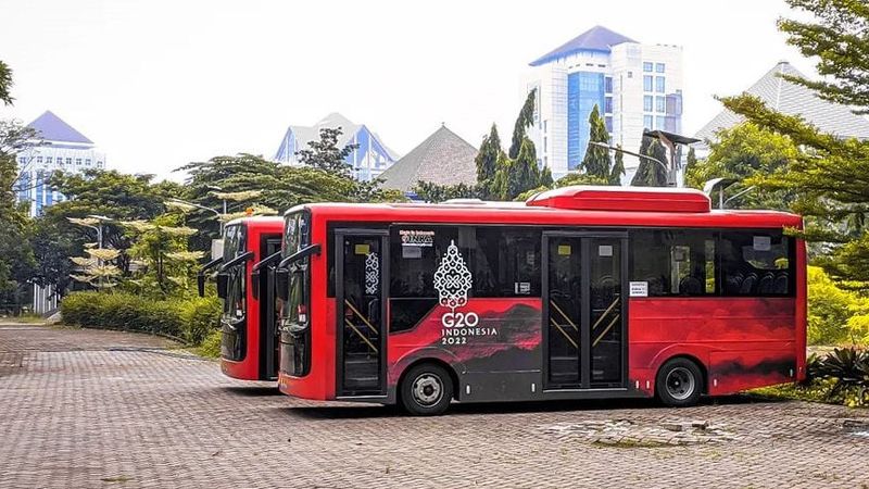 Bus Listrik Mangkrak Di Surabaya Jadi Sorotan - ERA.ID