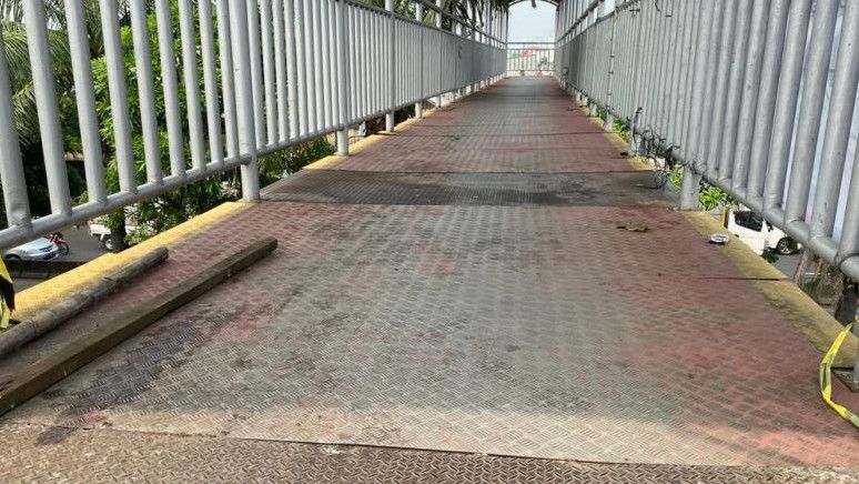 Antisipasi Pencurian Plat Besi JPO Jalan Daan Mogot Cengkareng Jakbar, Dinas Bina Marga Pasang CCTV