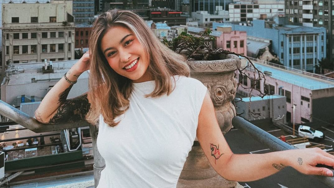 Awkarin dan Faisal Guyon Waton Minta Ubah Jadwal Pemeriksaan Kasus Hanania Travel