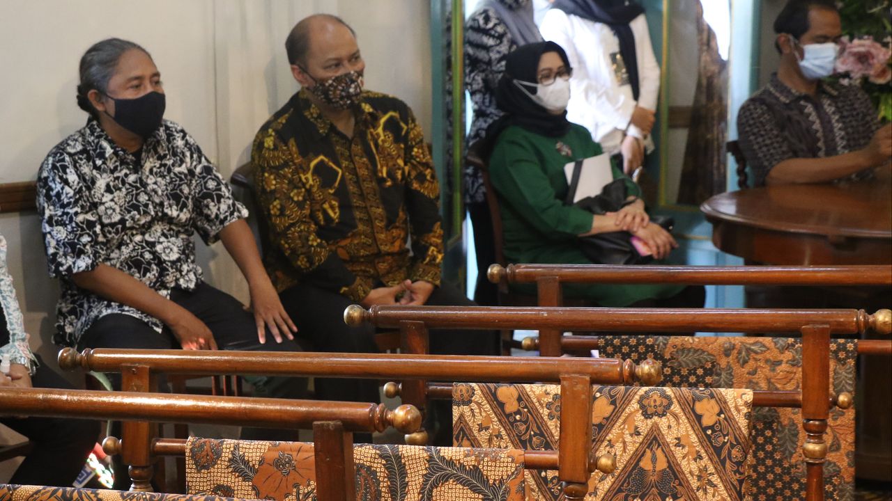 Beda Proses Pembuatan Batik Tulis dan Cap