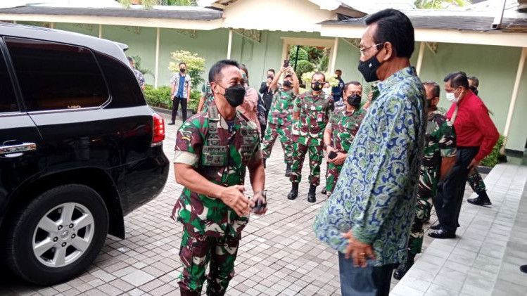 Kunjungi Kantor Kepatihan Yogyakarta, Panglima TNI Jenderal Andika Perkasa Mengaku Dapat Banyak Ilmu dari Sultan HB X