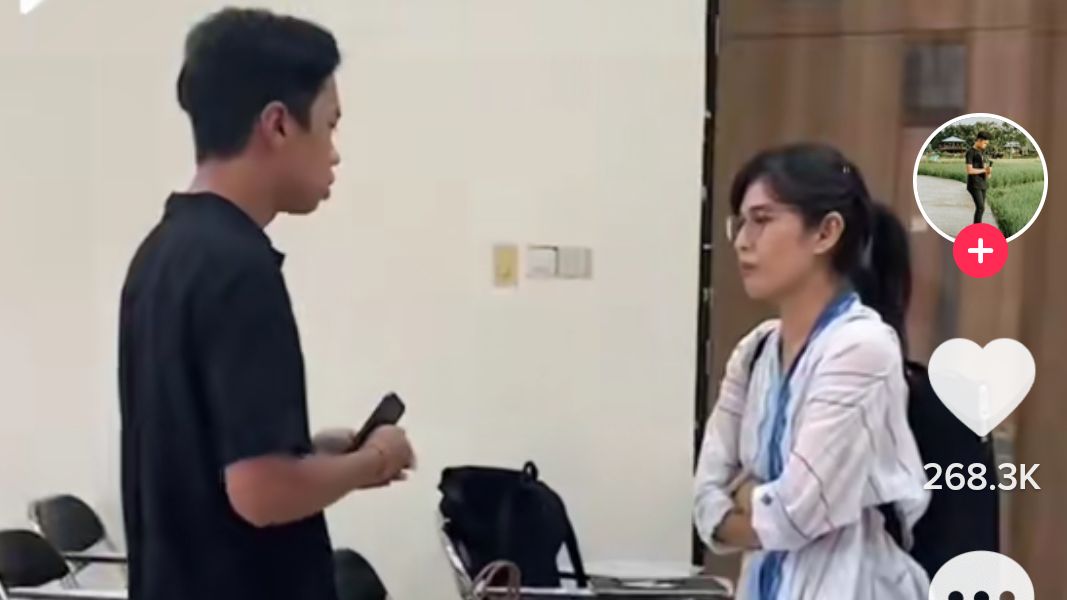 Viral Dian Sastrowardoyo Jadi Dosen di UI, Netizen: Masih Kayak Mahasiswa Awet Muda