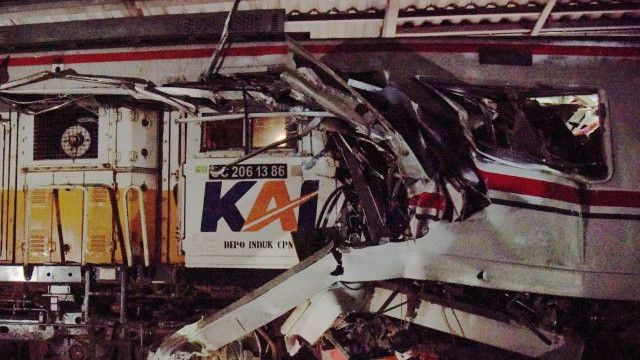 Ini Jadwal Kereta Api yang Dibatalkan Usai Insiden Bekasi Timur