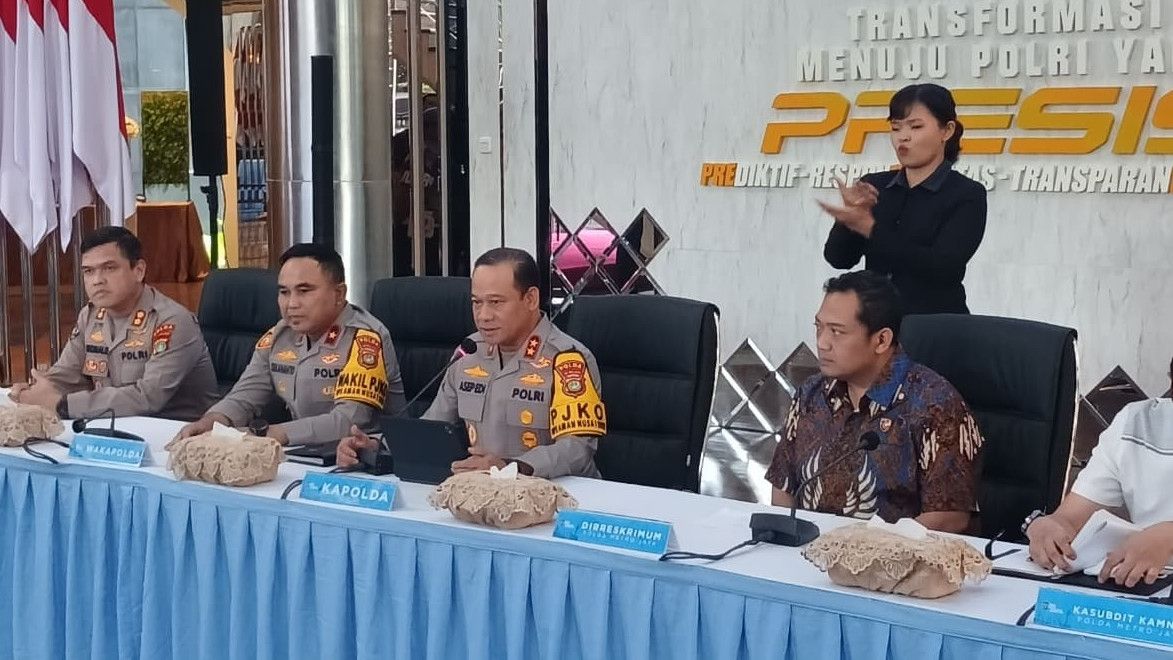 Roy Suryo Cs Resmi Jadi Tersangka Kasus Tuduhan Ijazah Palsu Jokowi