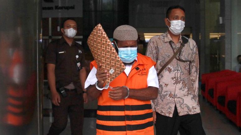 Kasus Bupati Nonaktif Mamberamo Tengah Ricky Ham Pagawak, KPK Sita Uang Rp1,5 Miliar dari Staf Partai Demokrat