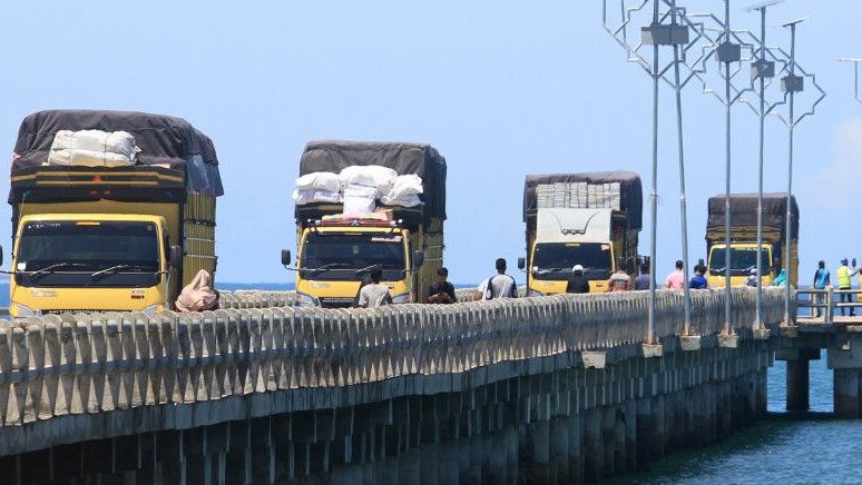 Mulai H-1 Idul Adha 2023, Korlantas Polri Terapkan Pembatasan Angkutan Barang hingga 2 Juli