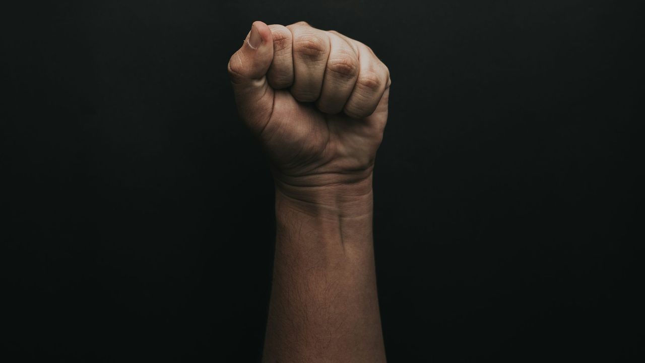 Eks Kader Gerindra Palembang Tikam Mantan Istri, Pernah Viral Pukul Perempuan