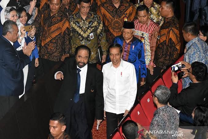 Jokowi Panggil Surya Paloh ke Istana, Ada Apa?