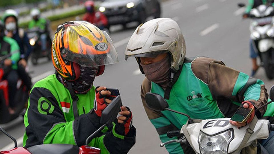 BAM DPR Rekomendasikan Komisi Aplikator Turun Jadi 10 Persen