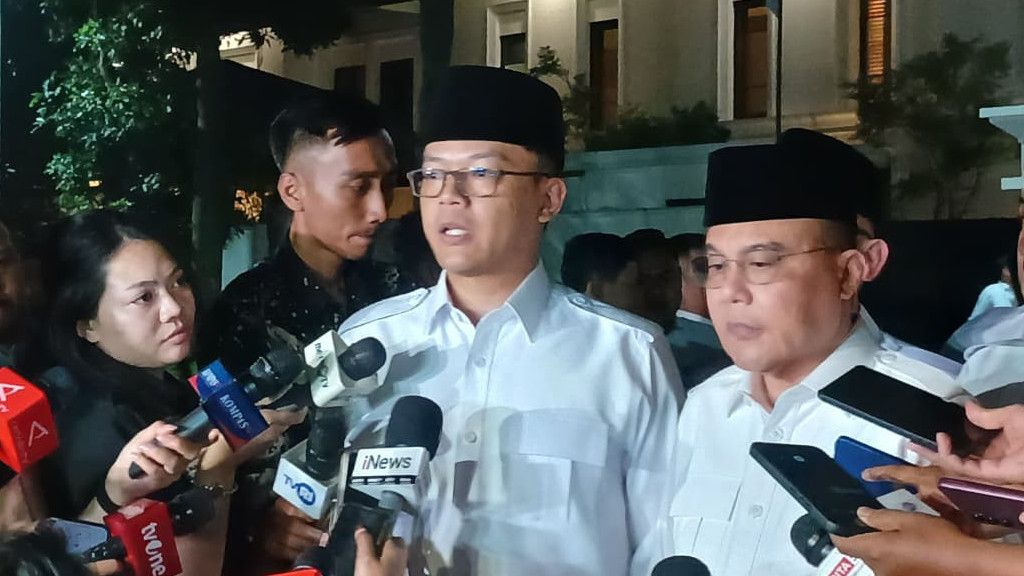 Ramai Dikritik Masyarakat, Sugiono Minta Maaf Soal Bendera Gerindra: Besok Dibersihkan