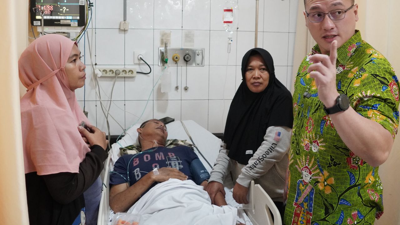 Terima Aduan Pasien Telantar, Anggota DPRD Jakarta Kenneth Sidak RSUD Cengkareng