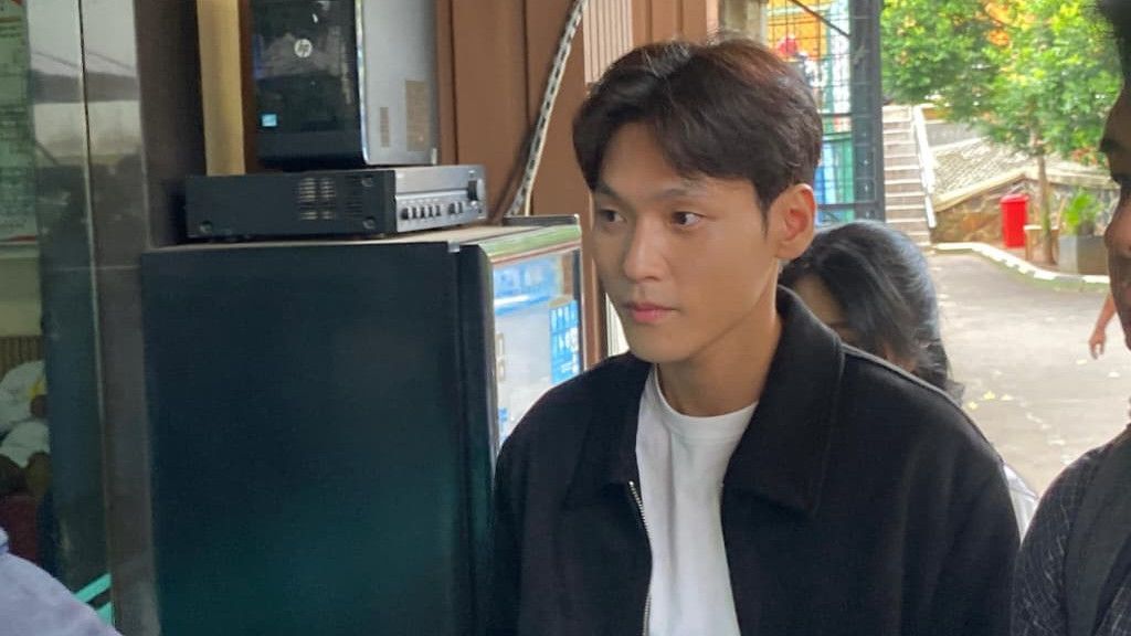 Ditemani Kakak Jerome Polin, Na Daehoon Bungkam Saat Hadir Mediasi